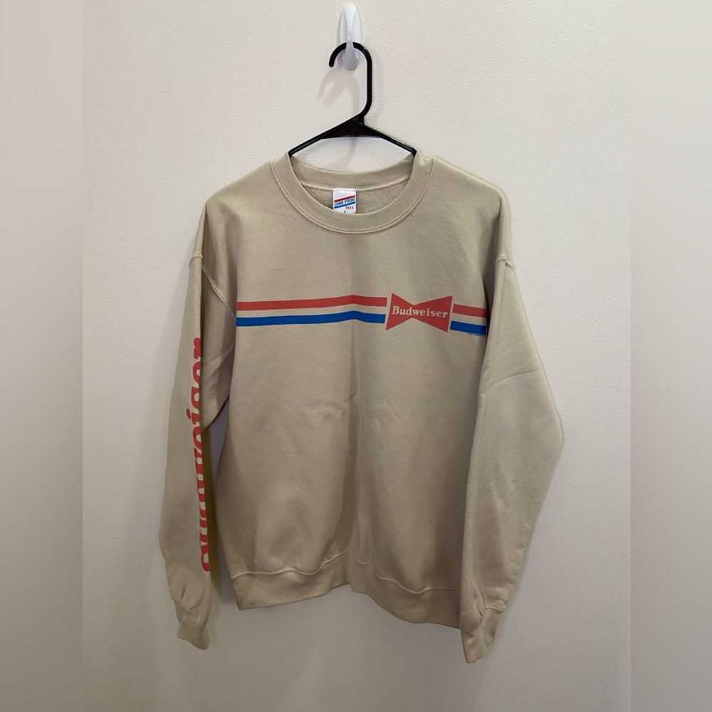 Buckle Budweiser Crewneck. Size Small.